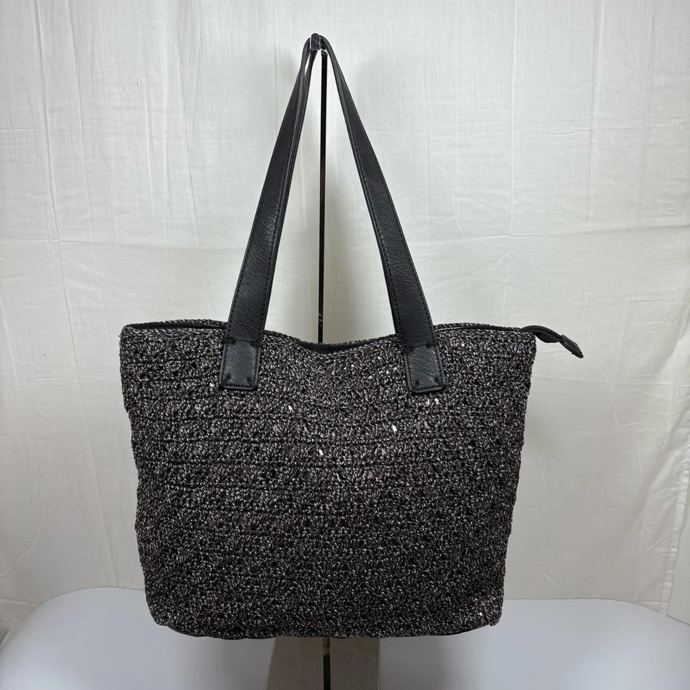 The Sak Fairmont Crochet Zip Top Tote Shoulder Bag  Black Mauve White‎